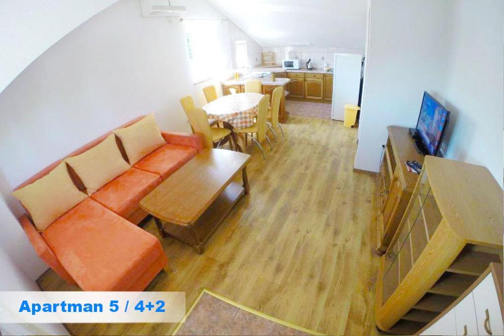Villa Kristinka Vodice Ngoại thất bức ảnh